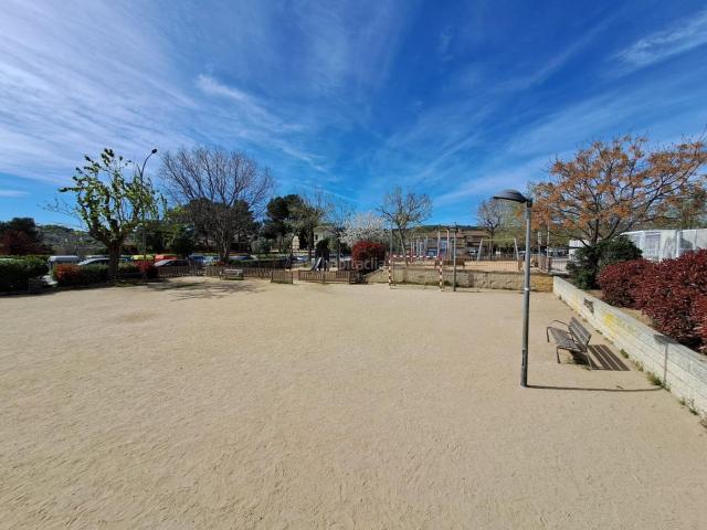 Casa en venta en Sant Quirze del Vallès, Centre. CASA CON GRAN TERRAZA EN EL CENTRO DE SANT QUIRZE. Casas Sant Quirze del.
