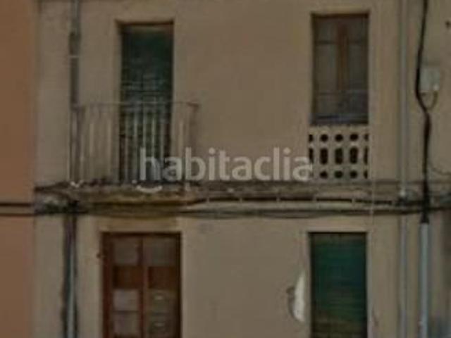 Casa en venta en Santa Margarida i els Monjos, La Ràpita. Casa para rehabilitar de dos plantas más patio en la Ràpita. Casas Santa Margarida i els.