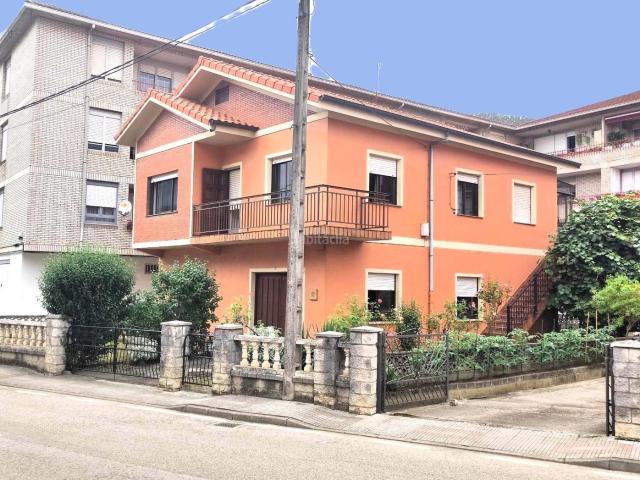 Casa en venta en Santa María de Cayón. Casa Independiente en La Penilla. Casas Santa María de.