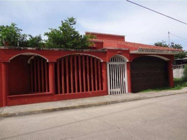Casa en venta en Santa Maria de Guadalupe, Cárdenas, Tabasco