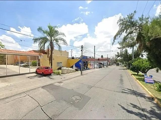 CASA EN VENTA EN SANTA MARÍA, GUADLAJARA