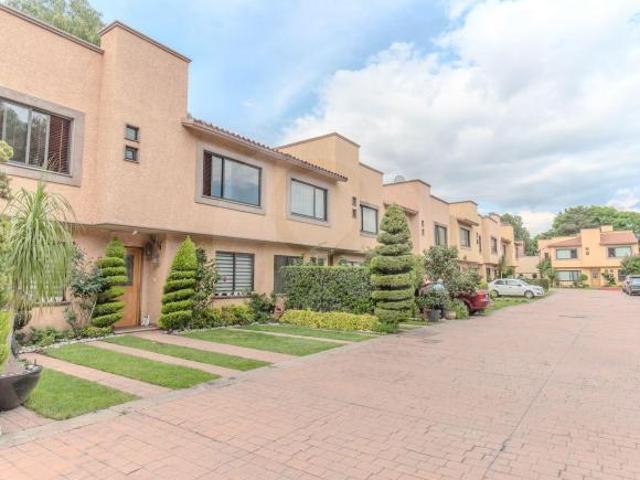 Casa en venta en Santa María Tepepan