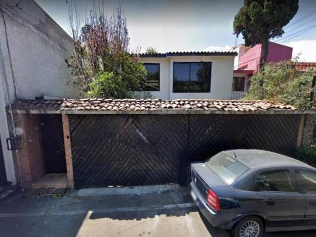 Casa en venta en Santa Maria Tepepan, Xochimilco, Ciudad de México