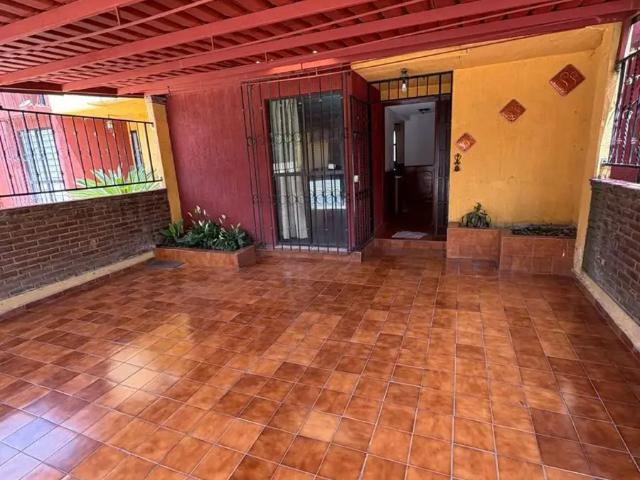 Casa en venta en Santa Maria Totoltepec, Toluca, México