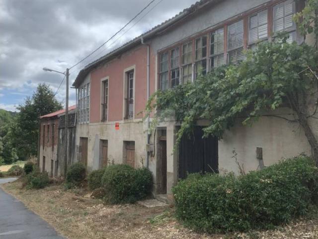 CASA EN VENTA EN SANTA MARIÑA DE EIRE