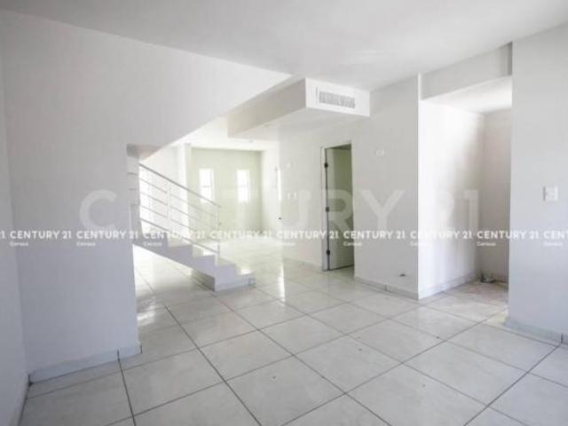 CASA EN VENTA EN SANTA MONICA, ETAPA II, TIERRA Y LIBERTAD CHIHUAHUA, CHIH