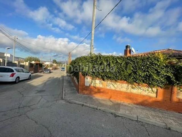 Casa en venta en Santa Oliva. CESIÓN DE REMATE Casa en Santa Oliva, urbanización VendrellJunior. Casas Santa.