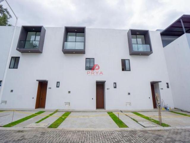 Casa en Venta en Santa Ana Tepetitlán, Zapopan Jalisco