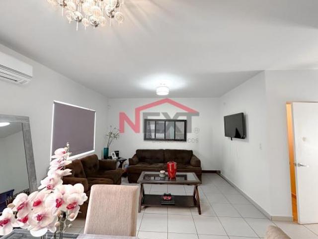 CASA EN VENTA EN SANTA BARBA RESIDENCIAL