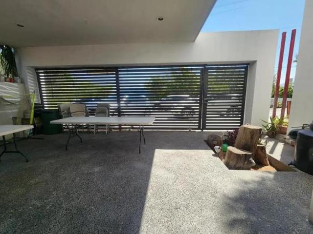 CASA EN VENTA EN SANTA CATARINA