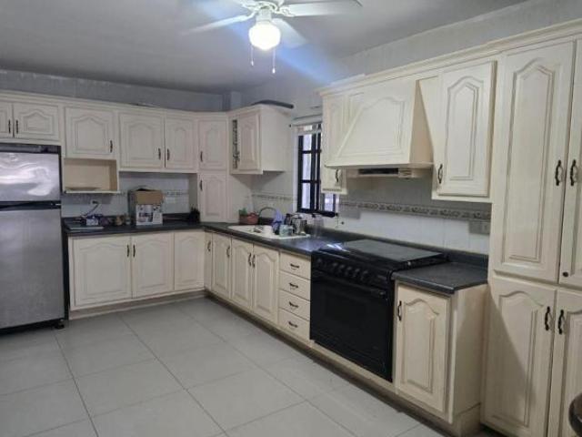 Casa en venta en Santa Catarina