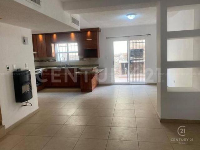 CASA EN VENTA EN SANTA CLARA, CHIHUAHUA, CHIH