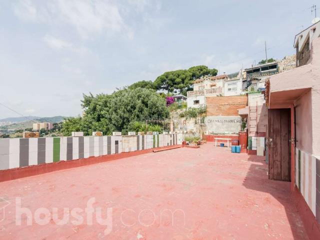 Casa en venta en Santa Coloma de Gramenet, Guinardera. Casas Santa Coloma de.