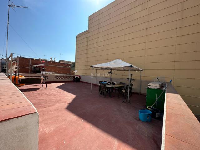 Casa en venta en Santa Coloma de Gramenet, Singuerlín. CASA EN SINGUERLÍN. Casas Santa Coloma de.