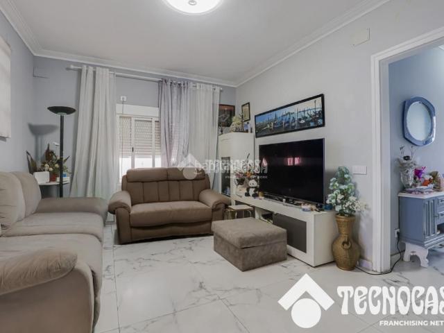 Casa en venta en Santa Coloma de Gramenet, Singuerlín. Casa en venta en Santa coloma de gramenet. Casas Santa Coloma de.
