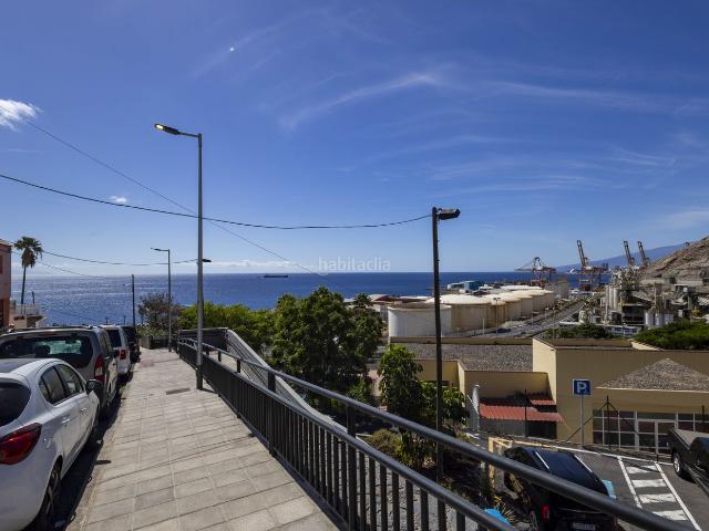 Casa en venta en Santa Cruz de Tenerife, Anaga. Casa Reformada con 4 Apartamentos Rentables Cerca de Playa de las Teresitas. Casas Santa Cruz de.