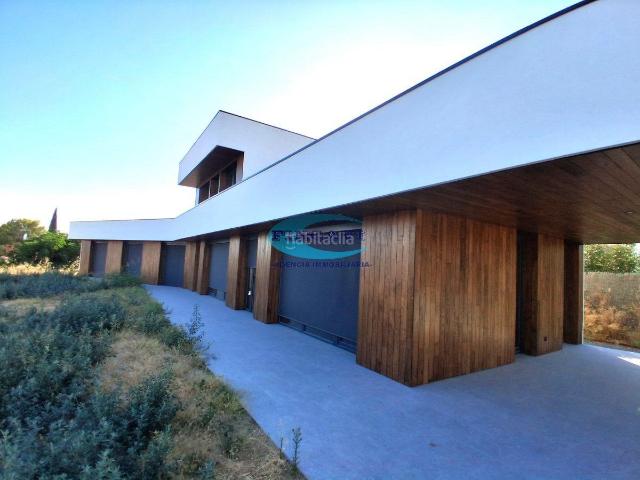 Casa en venta en Santa Eulàlia de Ronçana. Casa en venta en Santa Eulalia De Ronçana, 3 dormitorios. Casas Santa Eulàlia de.