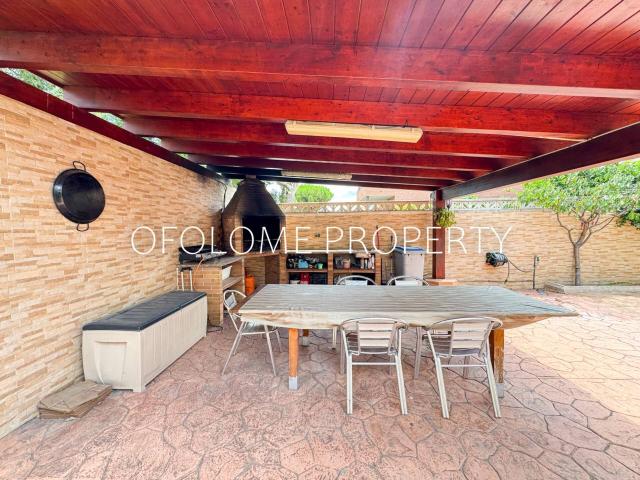 Casa en venta en Santa Perpetua de Mogoda