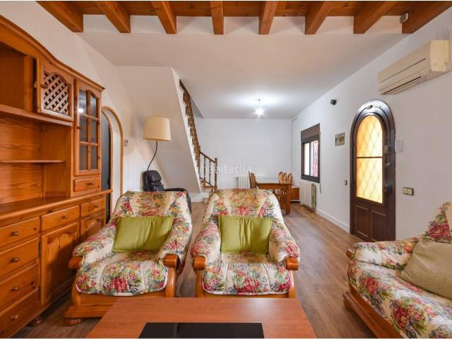 Casa en venta en Santa Perpètua de Mogoda. Venta de una casa en Santa Perpètua de Mogoda. Casas Santa Perpètua de.