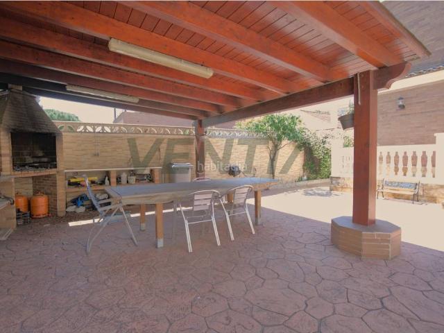 Casa en venta en Santa Perpètua de Mogoda. Casa con Gran espacios. Casas Santa Perpètua de.