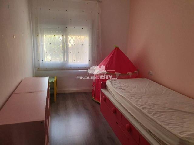 Casa en venta en Santa Susanna. CASA DE PUEBLO CON LICENCIA TURISTICA. Casas Santa.