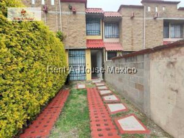 Casa en Venta en Santa Teresa III Huehuetoca VE 27 1038