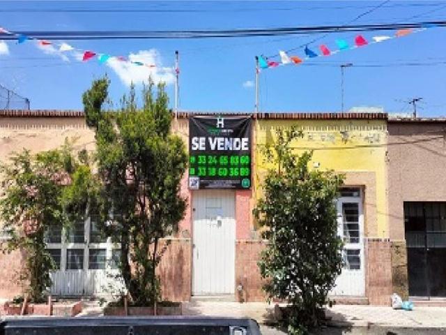 Casa en venta en Santa Teresita, Guadalajara, Jalisco