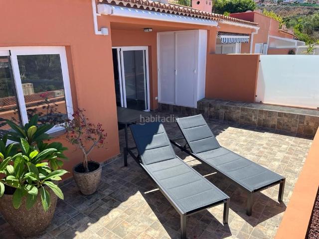 Casa en venta en Santa Úrsula, La Quinta. Bungaló moderno con maravillosas vistas al mar. Casas Santa.