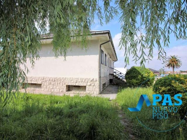 Casa en venta en Santander, Monte. Monte, Santander, próximo a la S20 en venta chalet individual, con jardín. Casas.