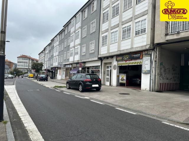 Casa en venta en Santiago de Compostela, Conxo. Casa independiente en venta en Avenida de Vilagarcía. Casas Santiago de.