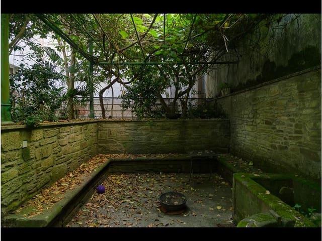 Casa en venta en Santiago de Compostela, A Coruña