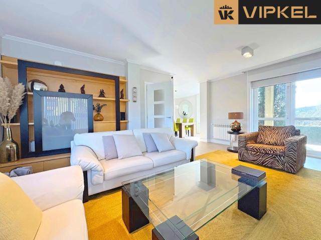 Casa en venta en Santiago de Compostela La Coruña
