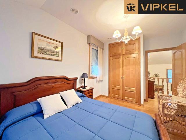 Casa en venta en Santiago de Compostela La Coruña