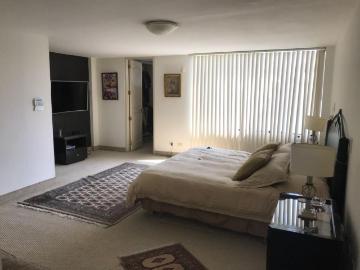 Casa en venta en Santiago De Surco a S/2,016,000