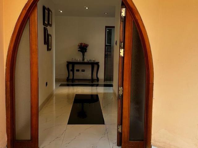 Casa en venta en Santiago De Surco a S/2,025,000