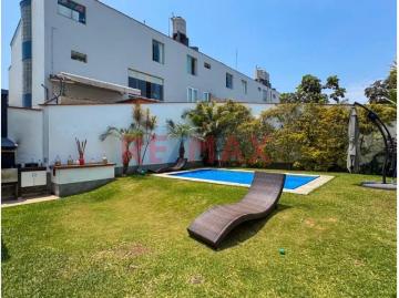 Casa en venta en Santiago De Surco a S/2,854,500