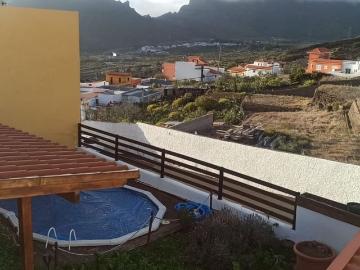 Casa en venta en Santiago del Teide, Tenerife