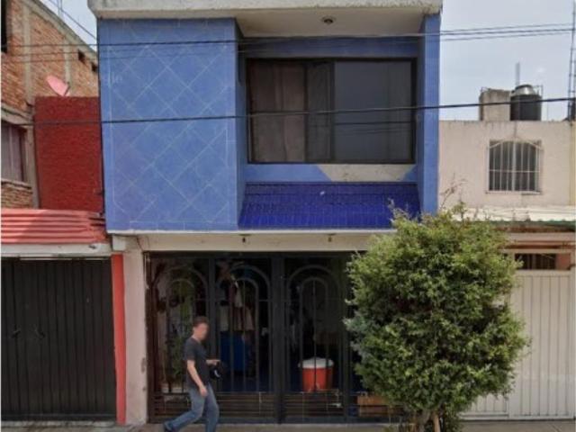 Casa en venta en Santiago Teyahualco, Tultepec, México