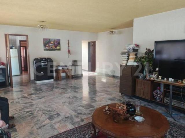 Casa en Venta en Santiago Tianquistenco, Tianguistenco, Estado de México