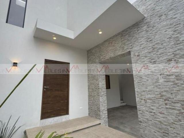 Casa en venta en Residencial Hacienda Santiago