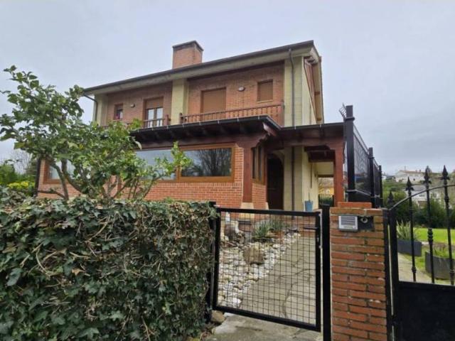Casa en Venta en Santillana del Mar
