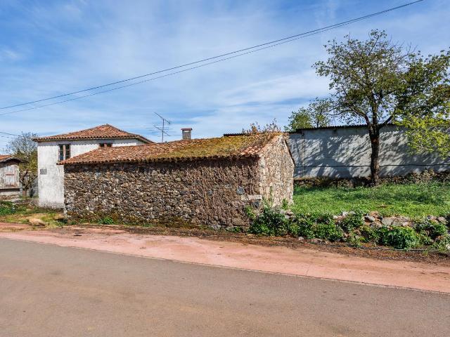 Casa en venta en Santiso La Coruña