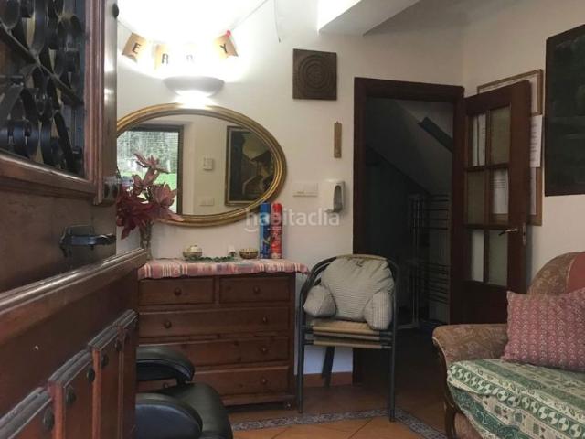 Casa en venta en Santiurde de Toranzo. Casa con Finca en venta en Iruz, 9 dormitorios. Casas Santiurde de.