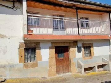 Casa en Venta en Santiurde de Reinosa