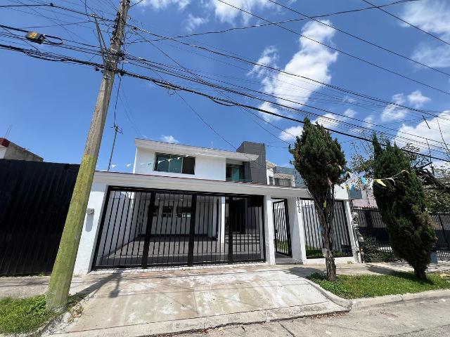 Casa en Venta en Santo Tomás de Aquino, Zapopan Jalisco