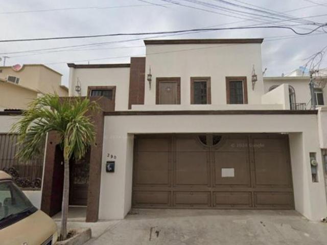 CASA EN VENTA EN SARAPICOS NUM 290 BC LA PAZ