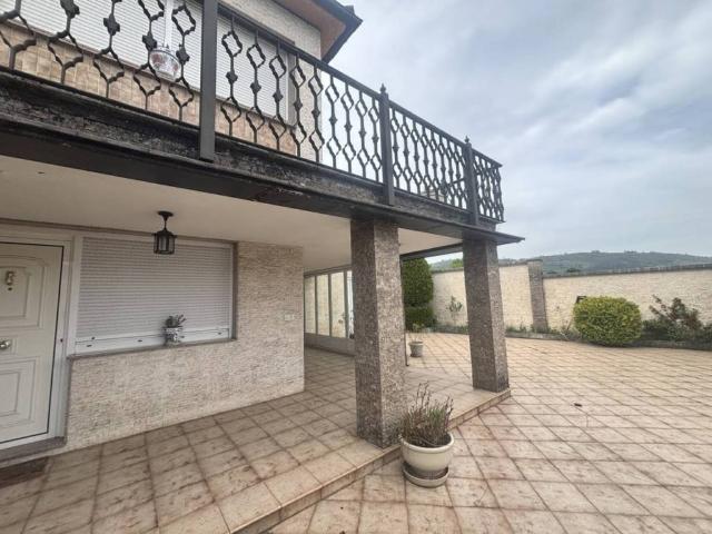 Casa en Venta en Sariego