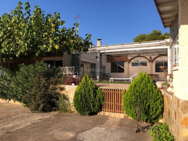 Casa en venta en Sariñena. Casa con Finca en venta en Sariñena, 3 dormitorios. Casas.