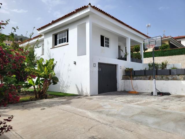 Casa en venta en Sauzal El. Vivienda unifamiliar de estilo bungaló en La Primavera. Casas Sauzal.