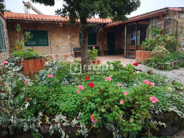 Casa en venta en Sauzal El. REDPISO PONE EN VENTA Y EN EXCLUSIVA ESTA ESPECTACULAR FINCA. Casas Sauzal.